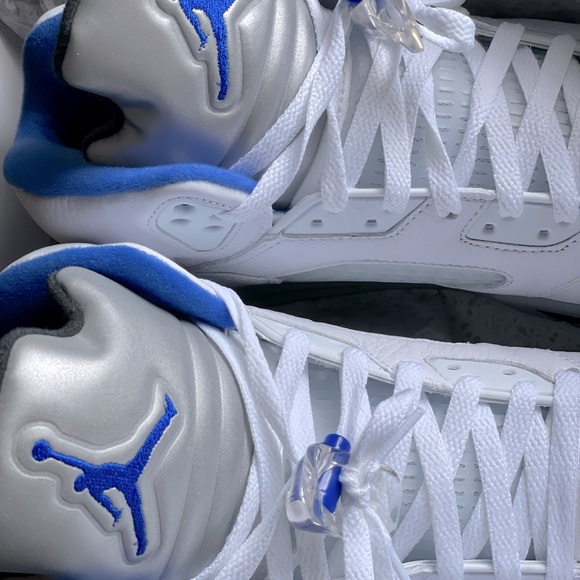 Jordan 5’s Stealth 2.0 - Picture 5 of 5